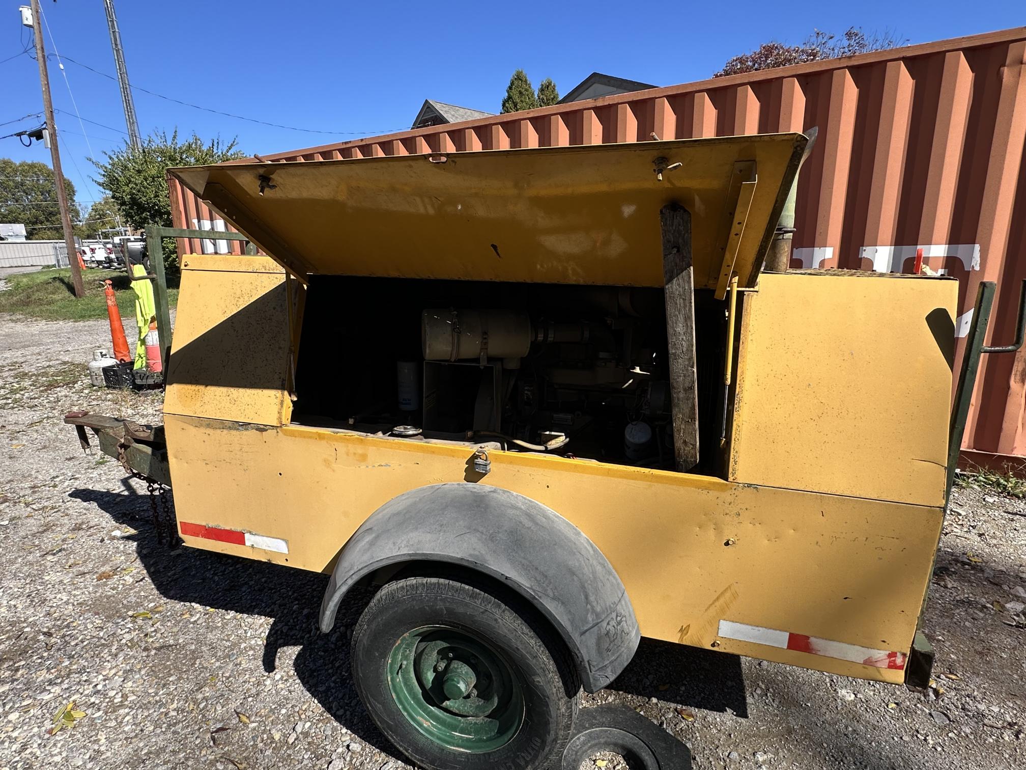 1995 LEROI Q185JD-E - view 3 of 19