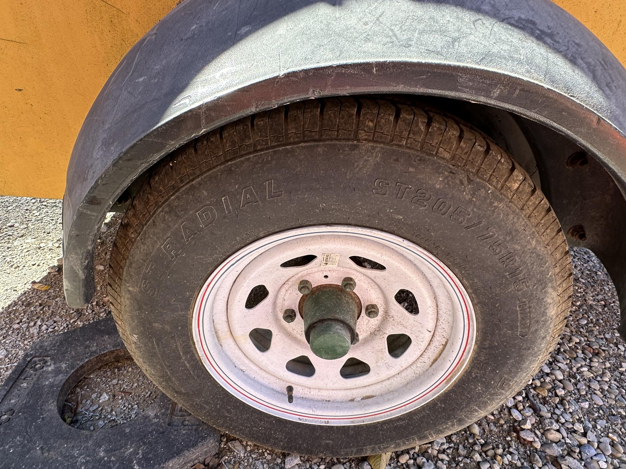 1995 LEROI Q185JD-E - view 9 of 19