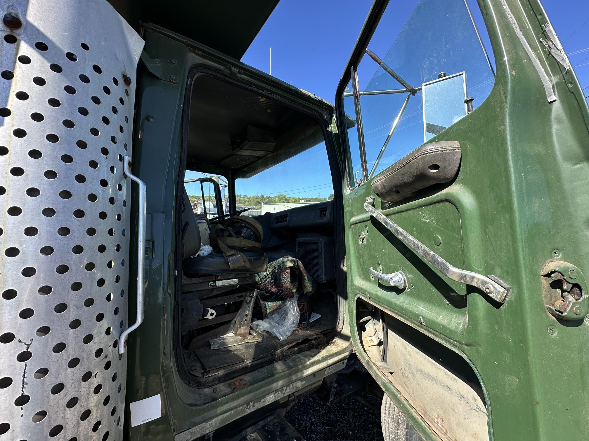 1986 FORD LN9000 - Image 36