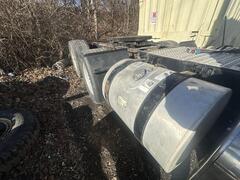 2013 VOLVO VNL - Image 18