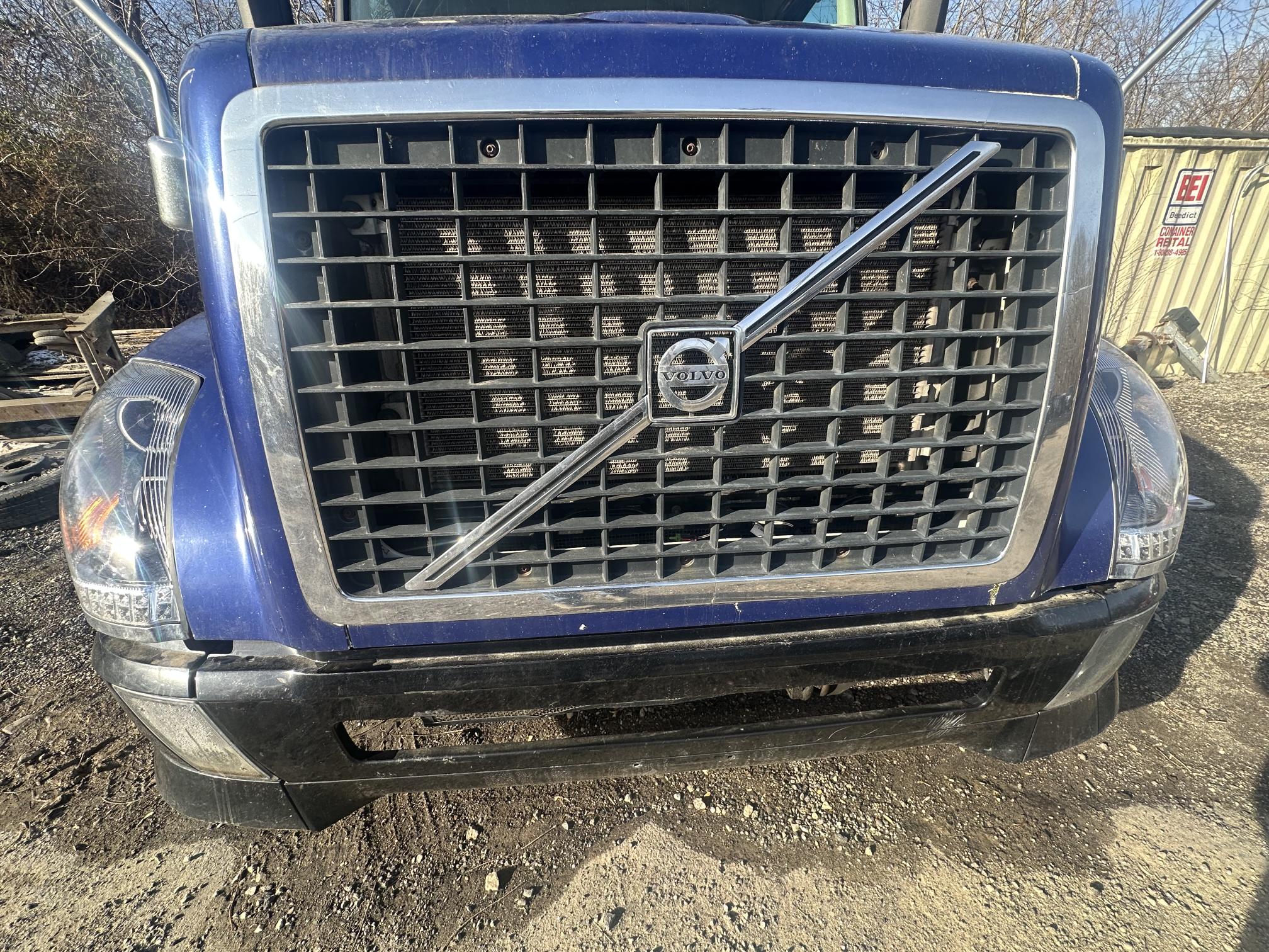 2013 VOLVO VNL - Image 20