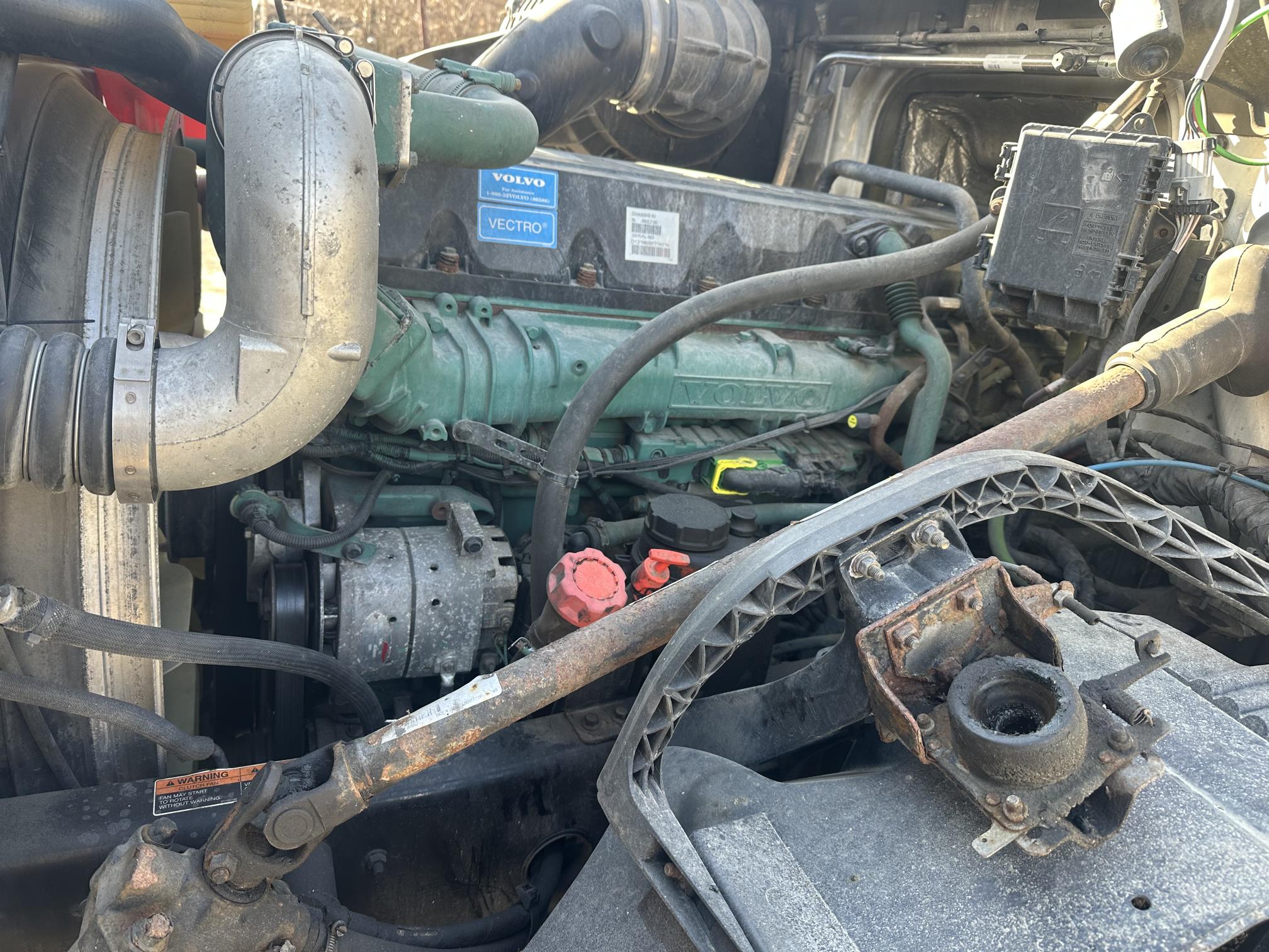 2013 VOLVO VNL - Image 23