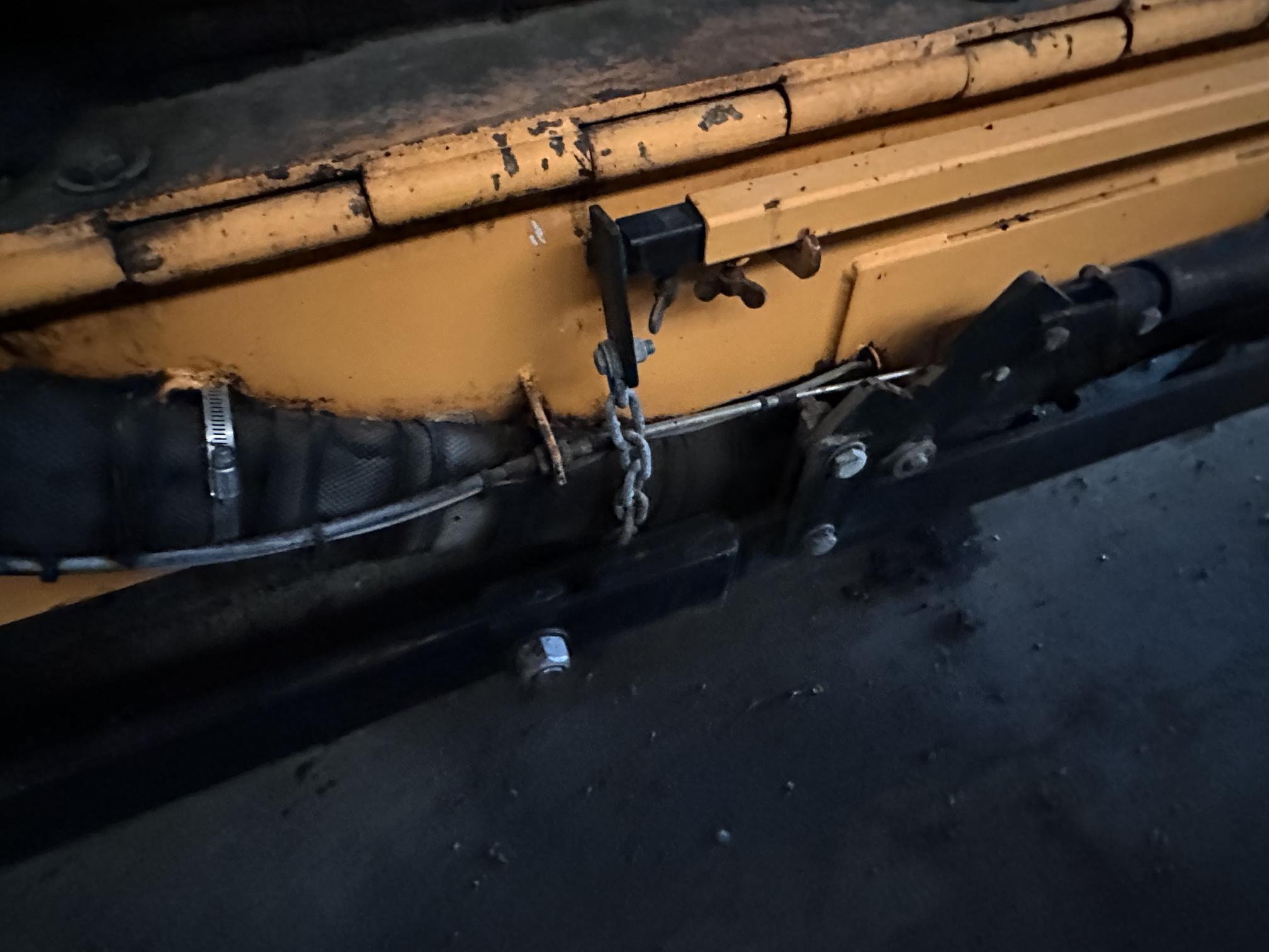 2012 LEEBOY 8510B - Image 10