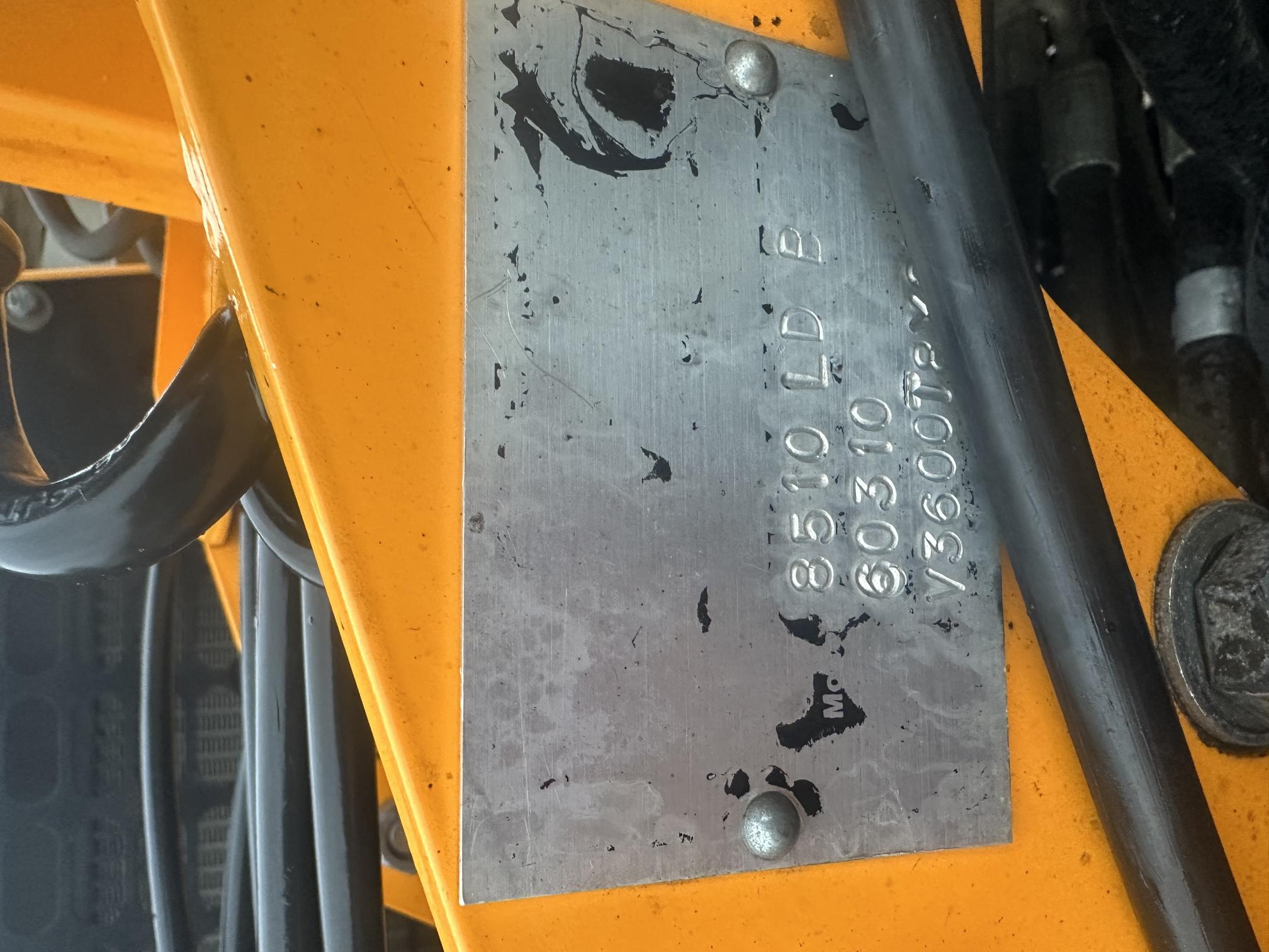 2012 LEEBOY 8510B - Image 13