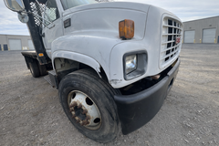 2000 GMC Kodiak C6500 - Image 7