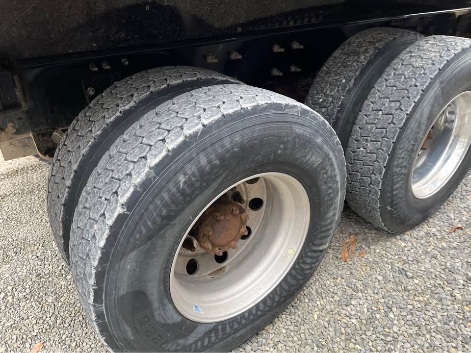 2019 MACK GR64F - view 7 of 9