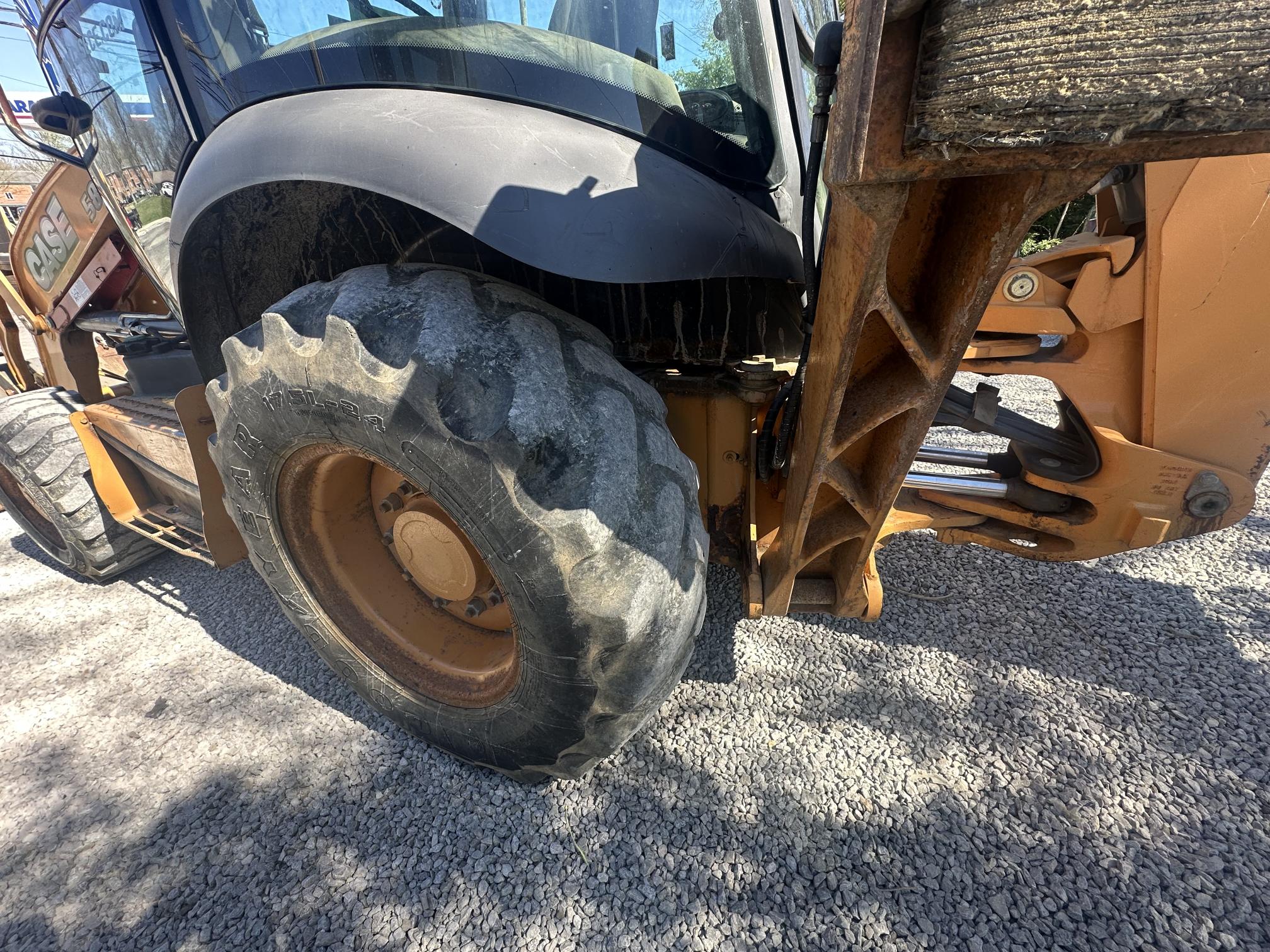 2013 CASE 580N - view 14 of 30