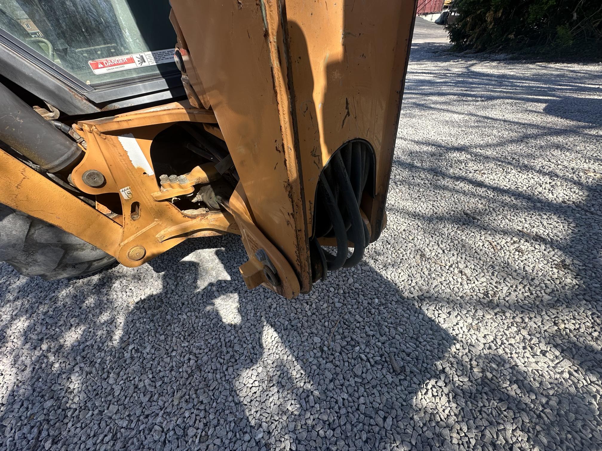 2013 CASE 580N - view 16 of 30