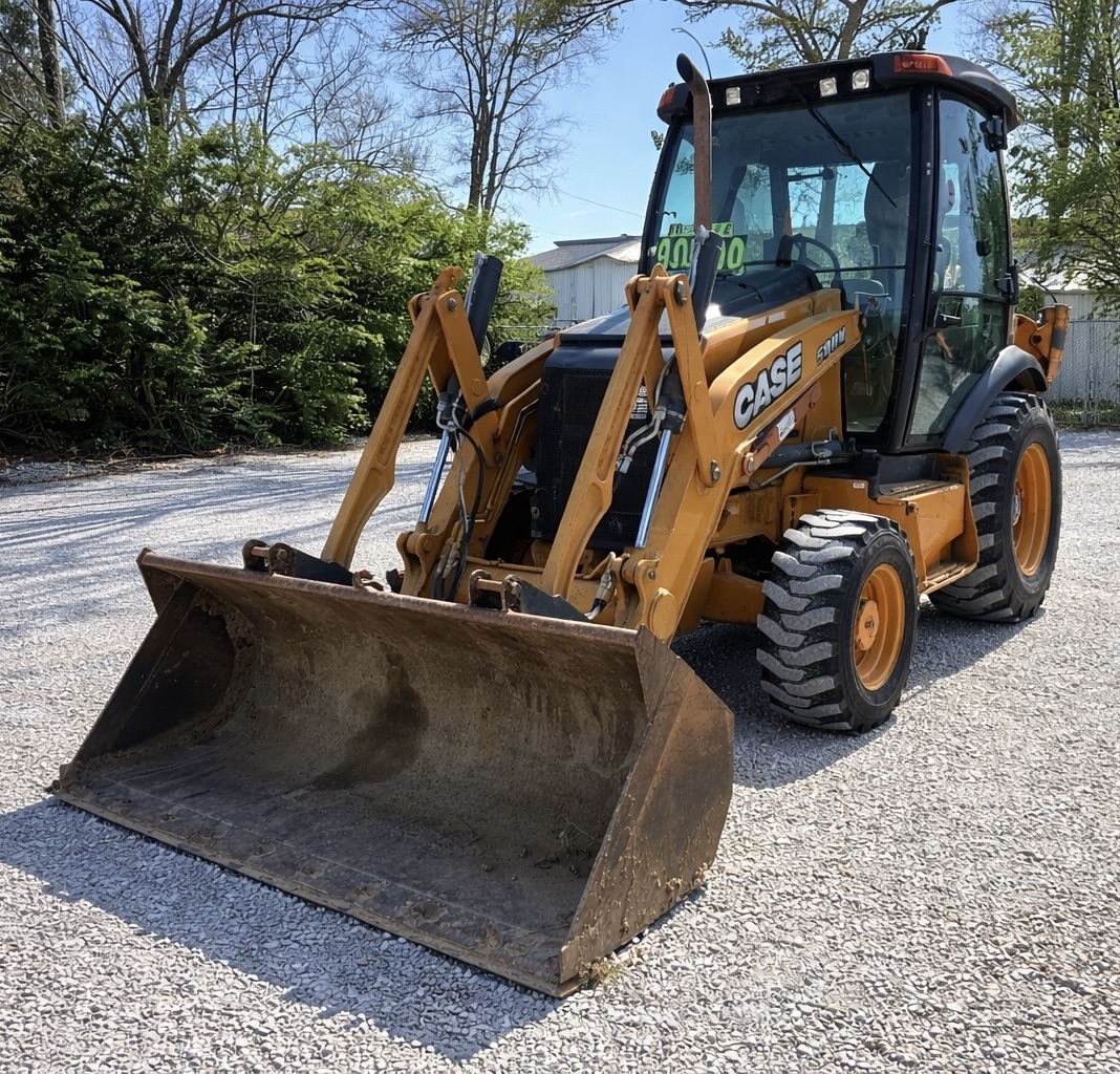 2013 CASE 580N - view 3 of 30