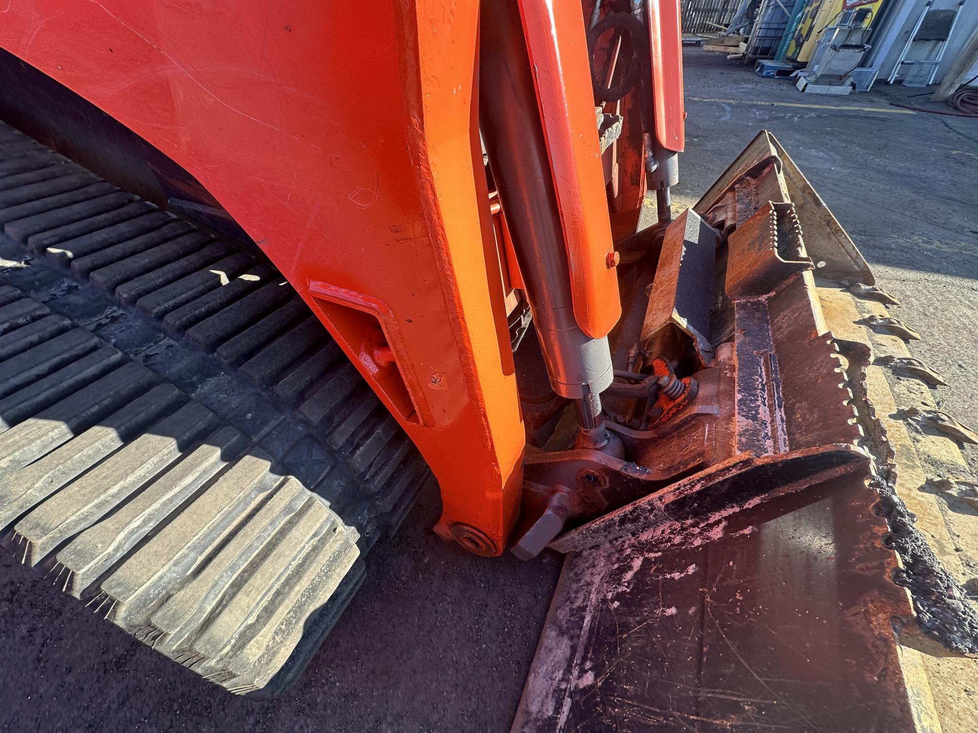 2021 KUBOTA SVL97-2 - Image 16