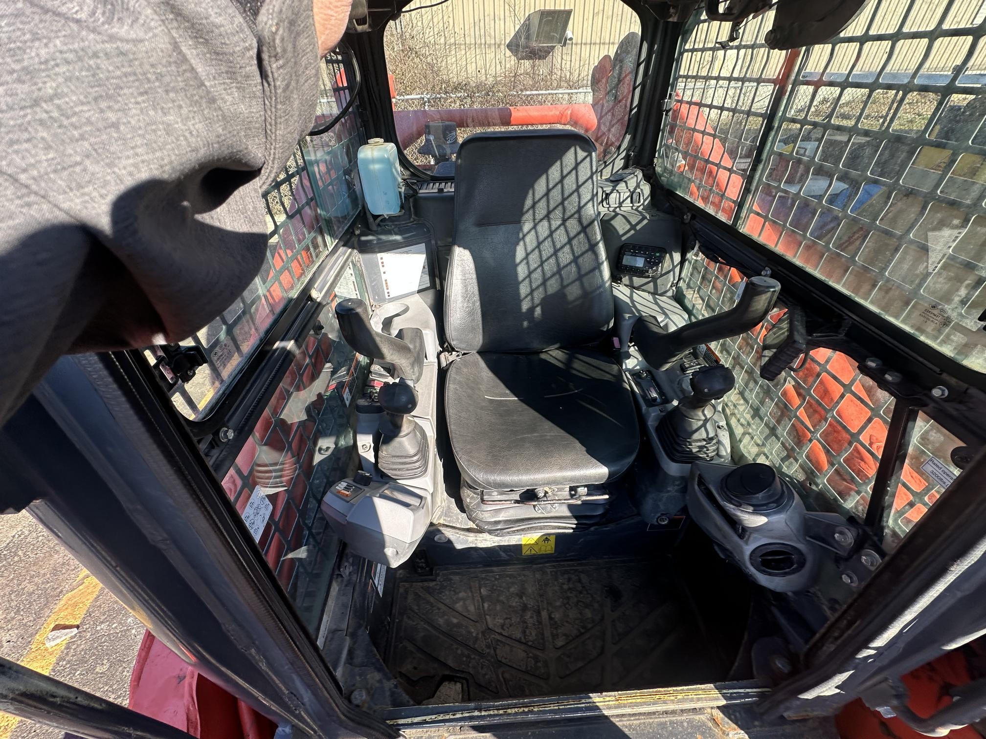 2021 KUBOTA SVL97-2 - Image 19