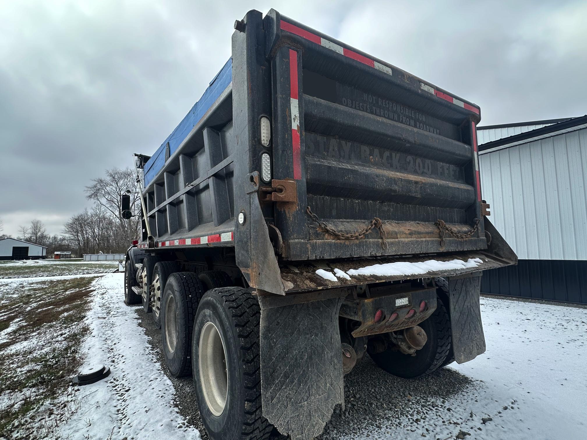 2002 KENWORTH T800 - Image 12
