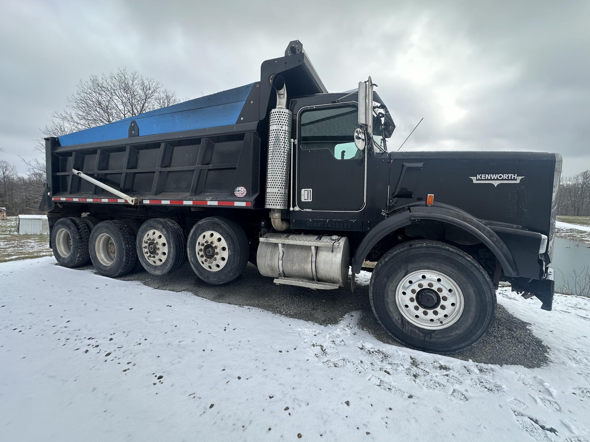 2002 KENWORTH T800 - Image 13