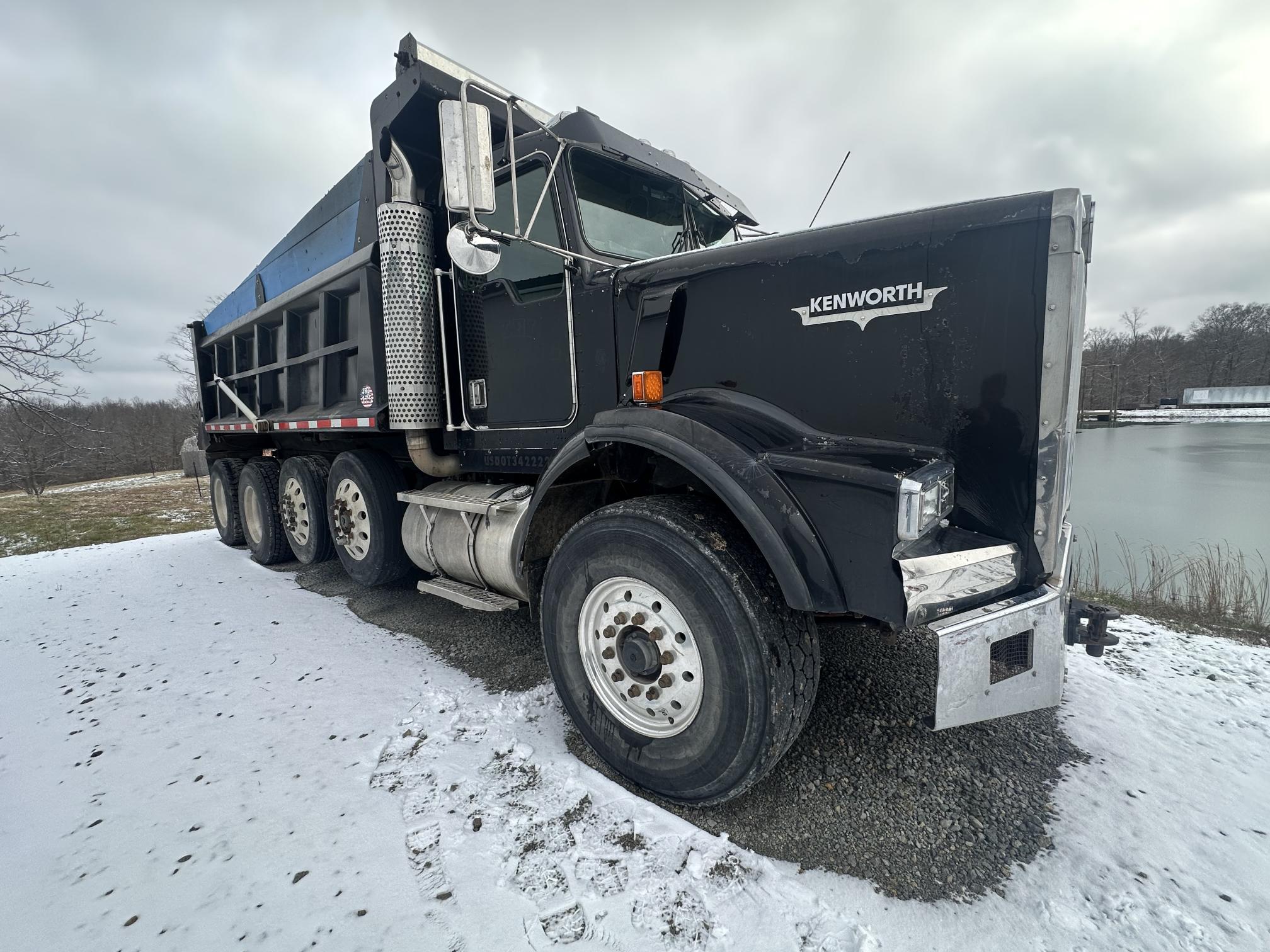 2002 KENWORTH T800 - Image 15