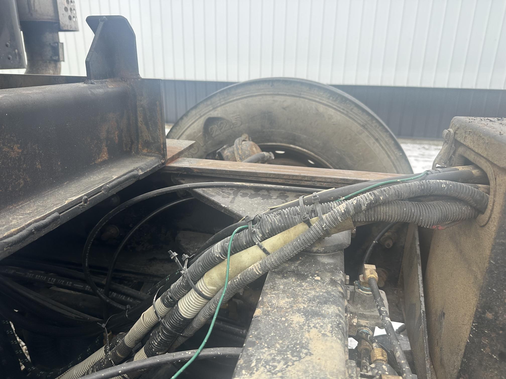 2002 KENWORTH T800 - Image 52