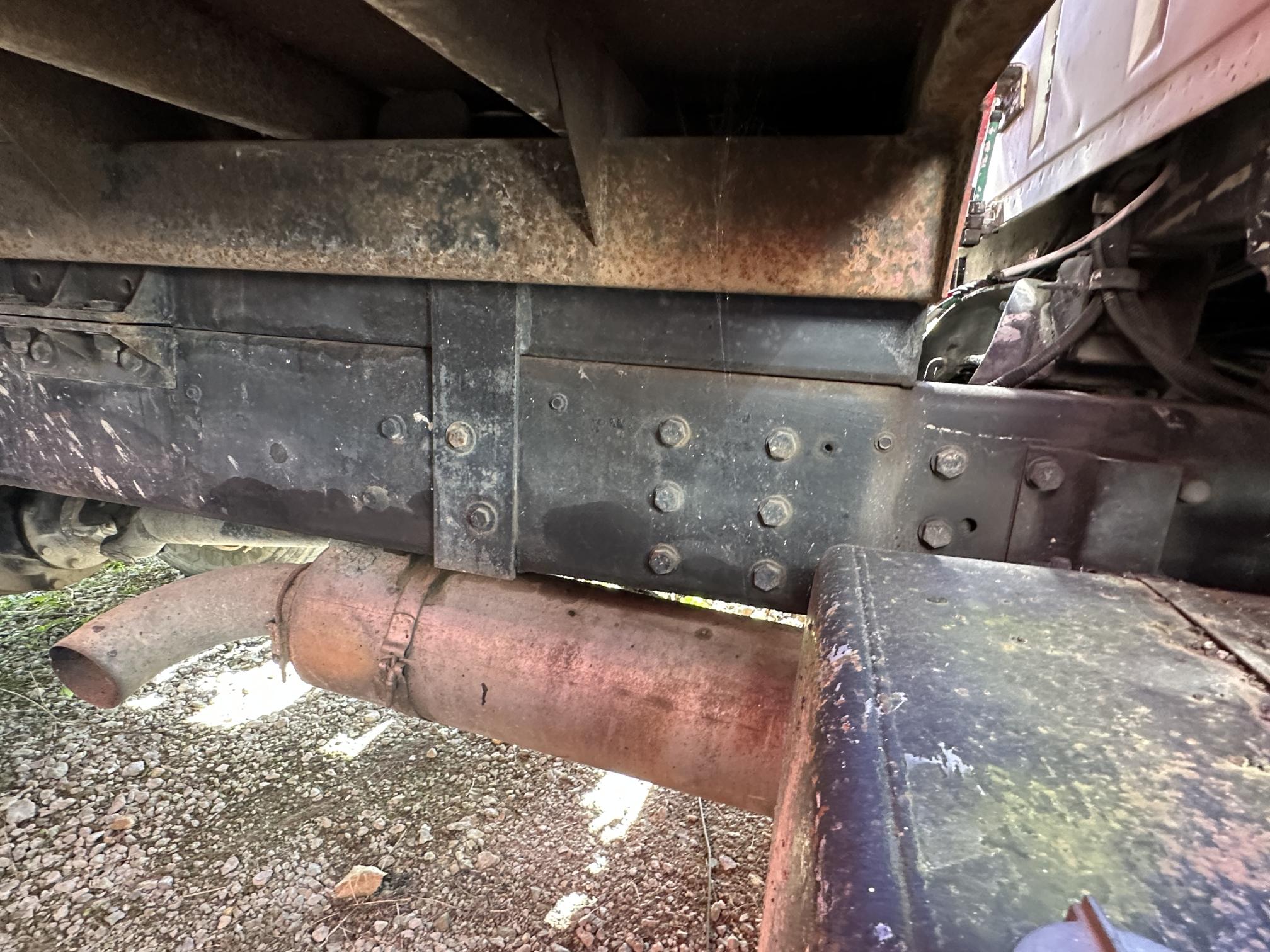 1993 FORD L9000 - Image 10