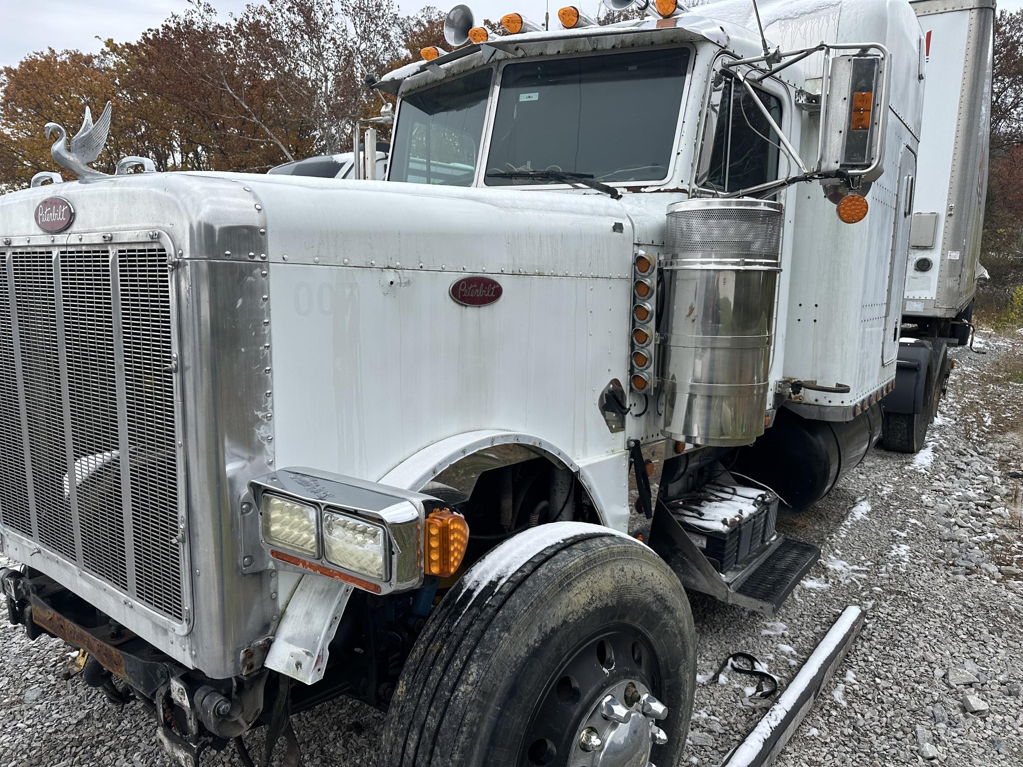 1998 PETERBILT 379 - Image 2