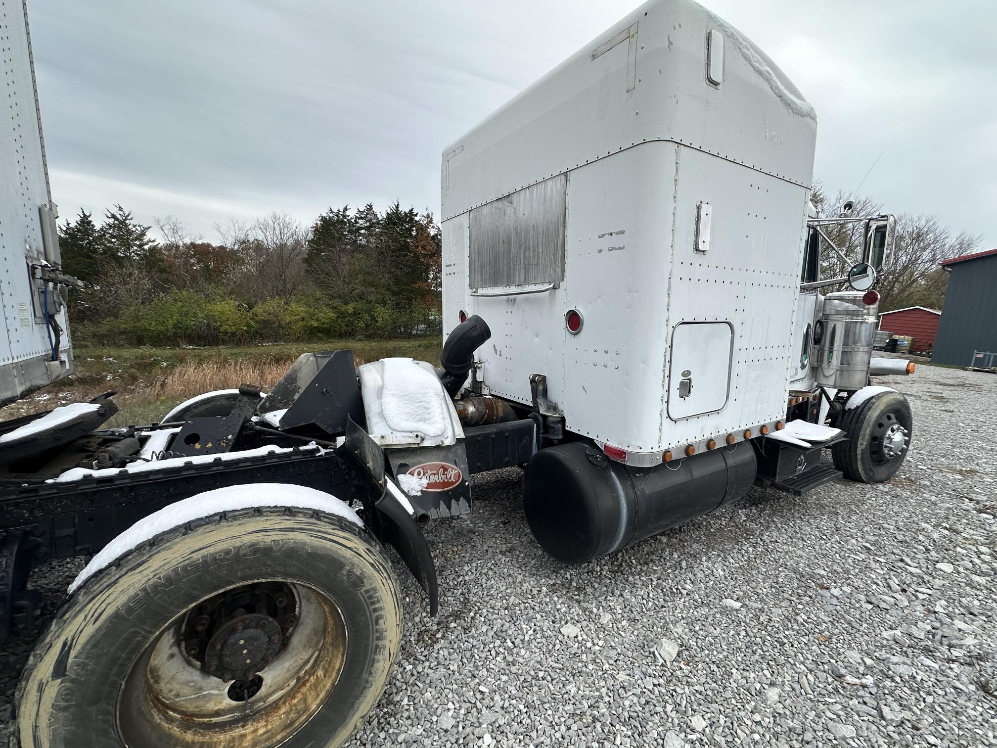 1998 PETERBILT 379 - Image 4
