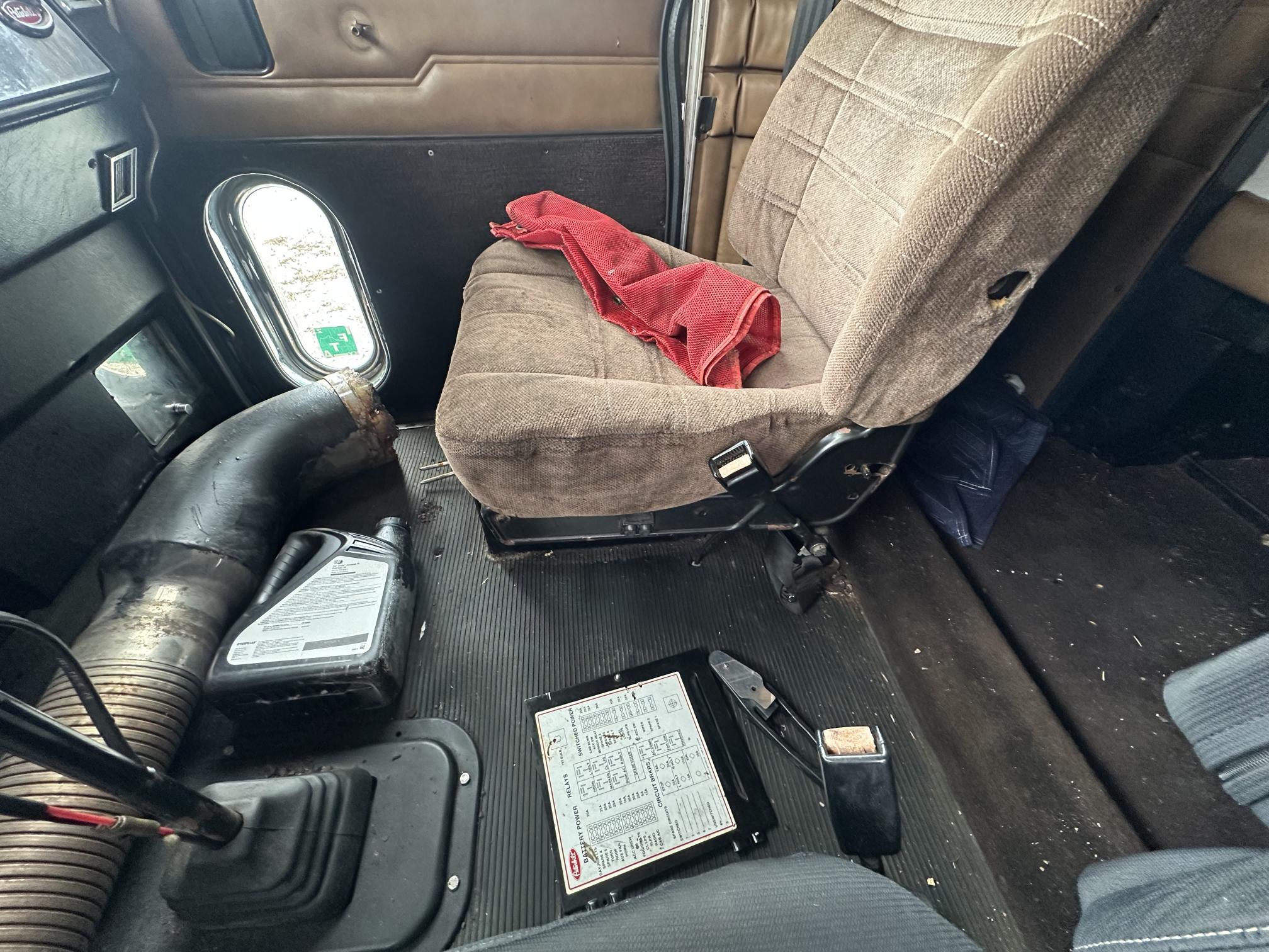 1998 PETERBILT 379 - Image 20