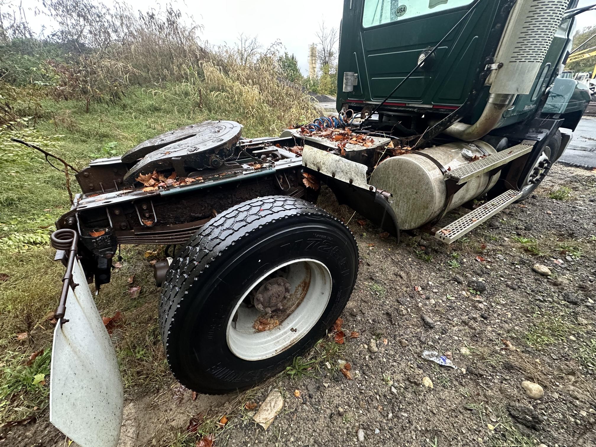 2000 MACK CH612 - Image 4