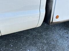 2011 FORD F350 - Image 13