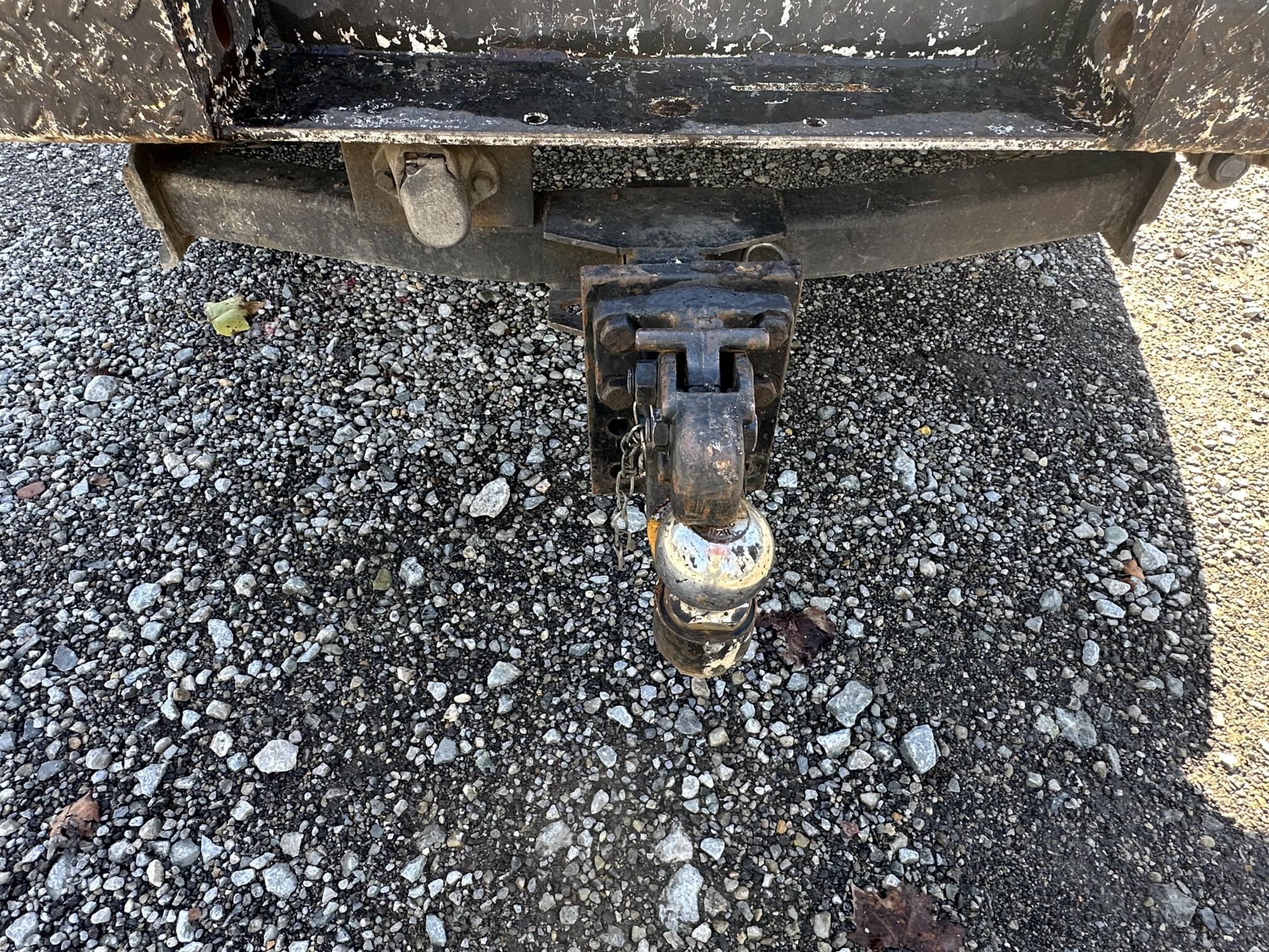 2011 FORD F350 - view 17 of 35