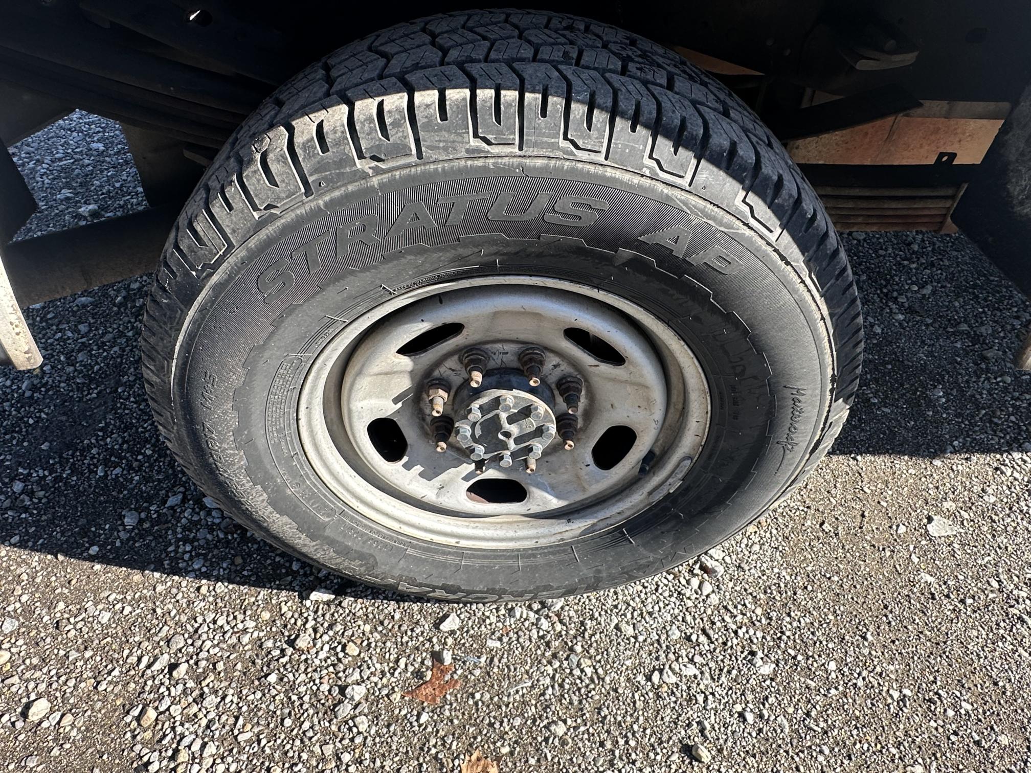 2011 FORD F350 - Image 19