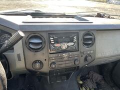 2011 FORD F350 - Image 34