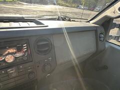 2011 FORD F350 - Image 35