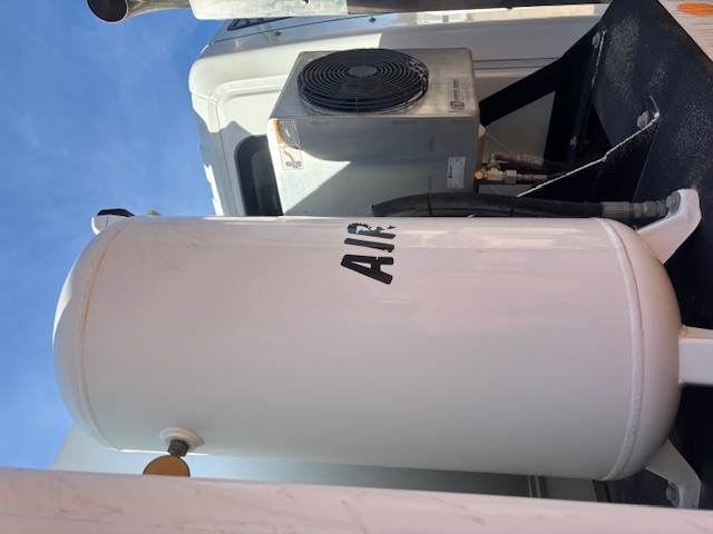 2017 INTERNATIONAL SF625 Workstar 7400 - Image 9