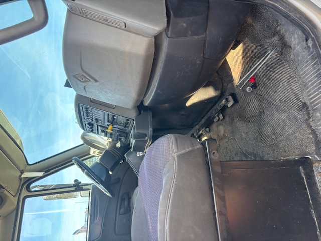 2017 INTERNATIONAL SF625 Workstar 7400 - Image 20