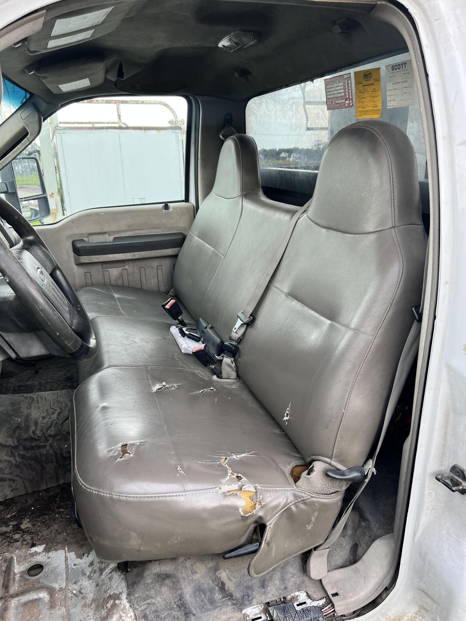 2008 FORD F450 - view 16 of 24