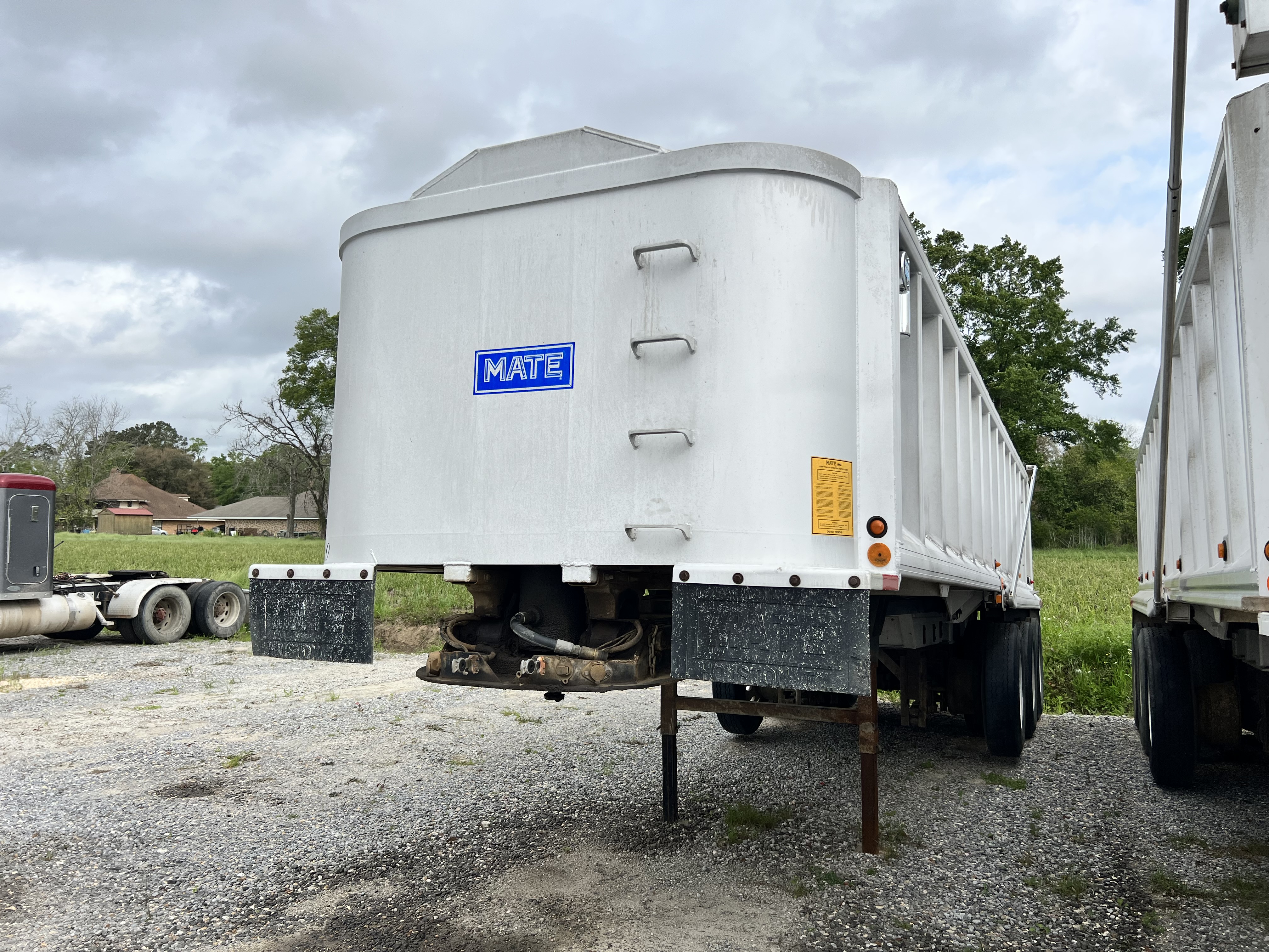 2005 MATE INC 30ft Dump Trailer - Image 5