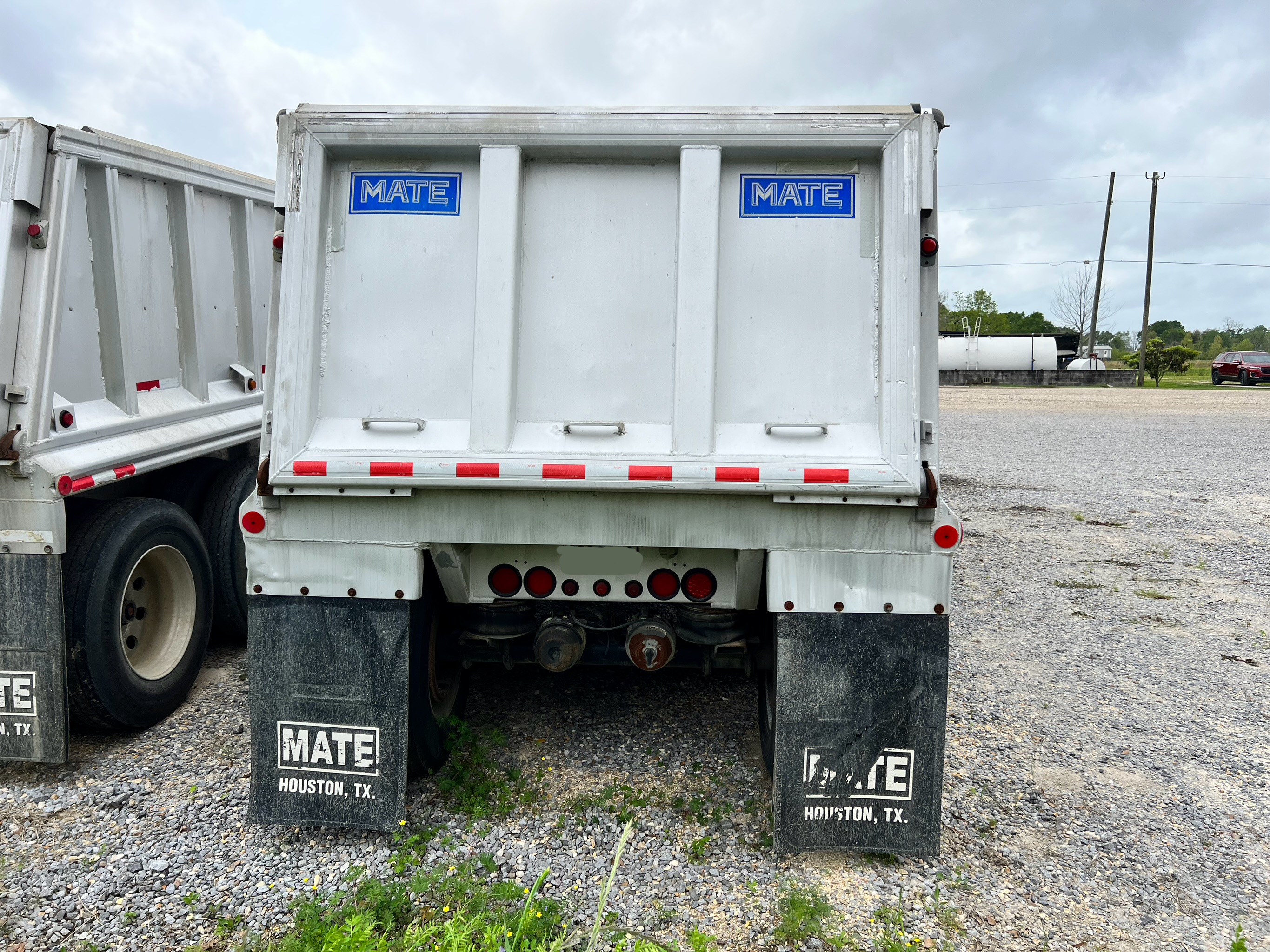 2005 MATE INC 30ft Dump Trailer - Image 3