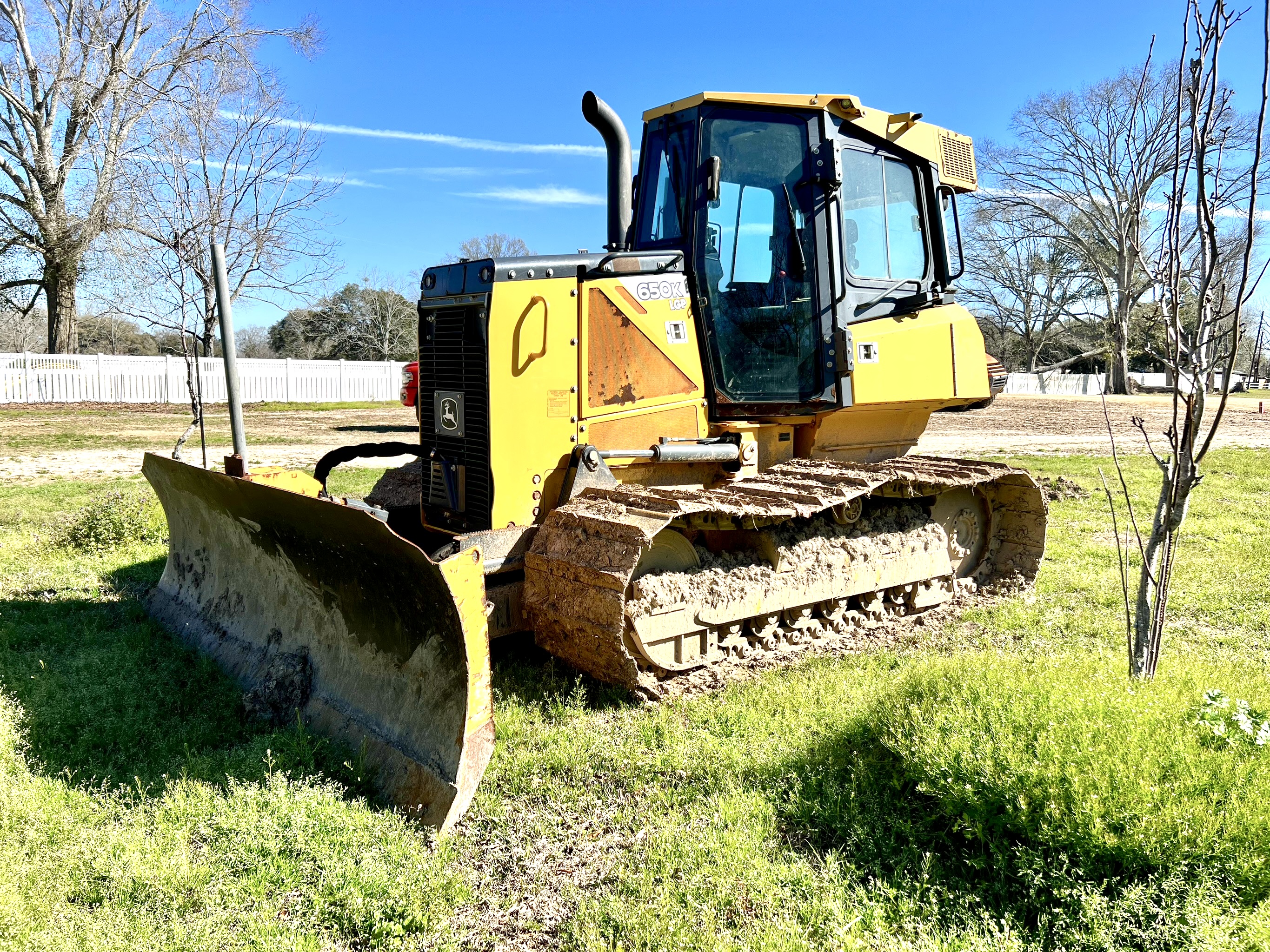 2014 DEERE 650K LGP - view 11 of 44