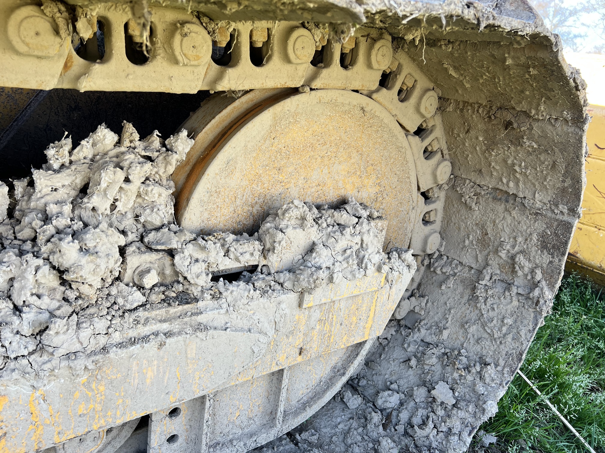 2014 DEERE 650K LGP - Image 28