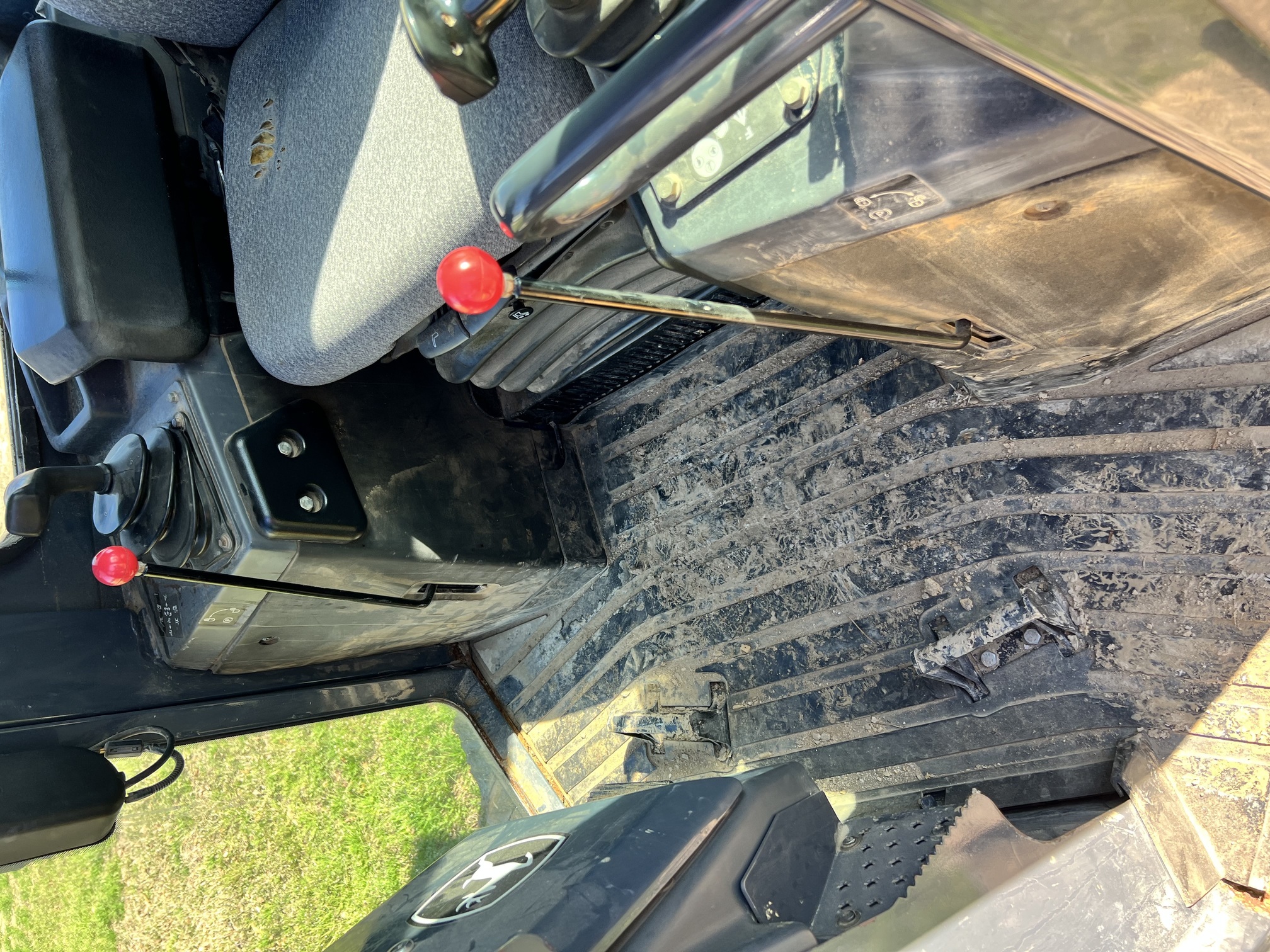 2014 DEERE 650K LGP - Image 37