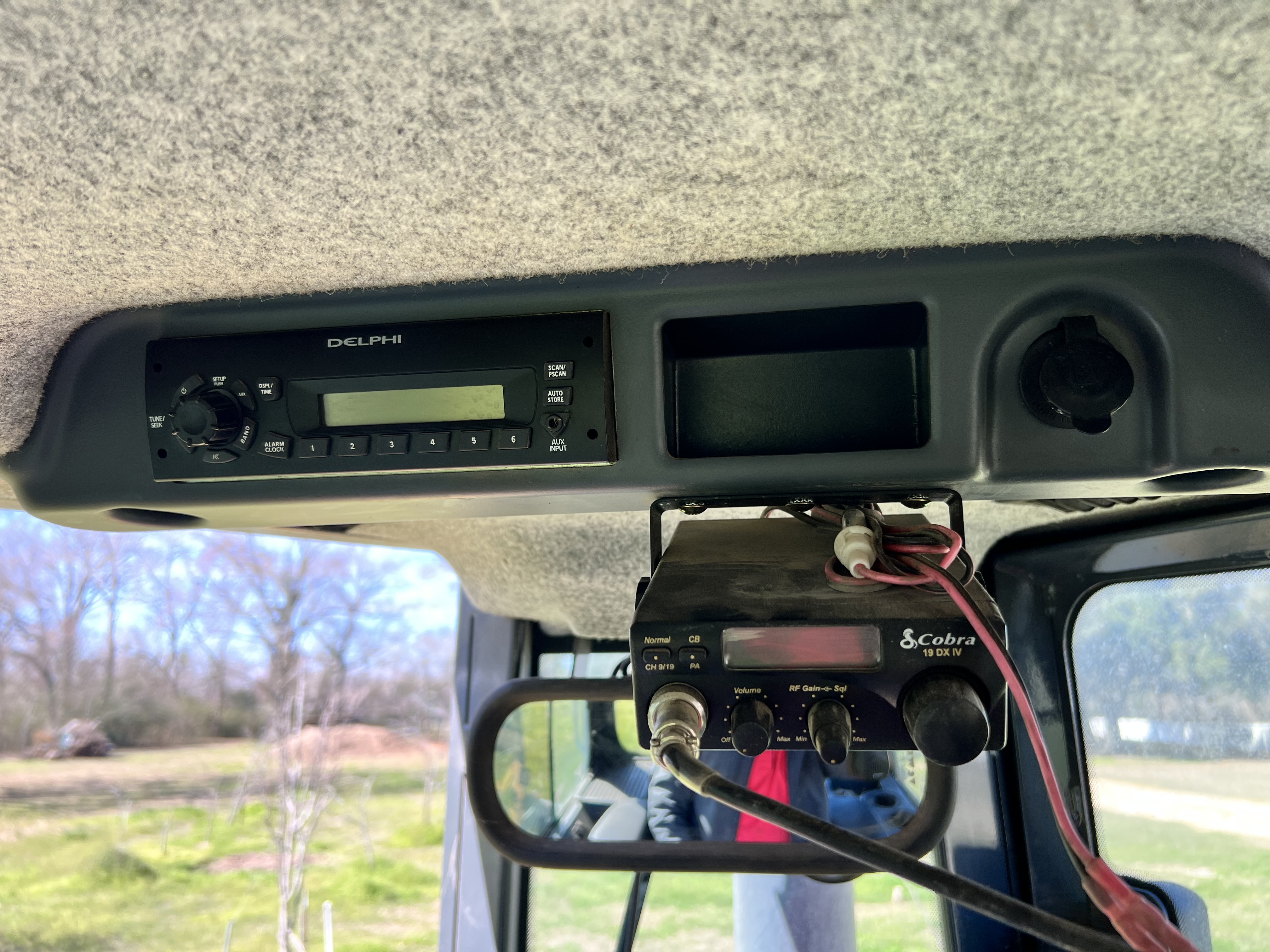 2014 DEERE 650K LGP - Image 40