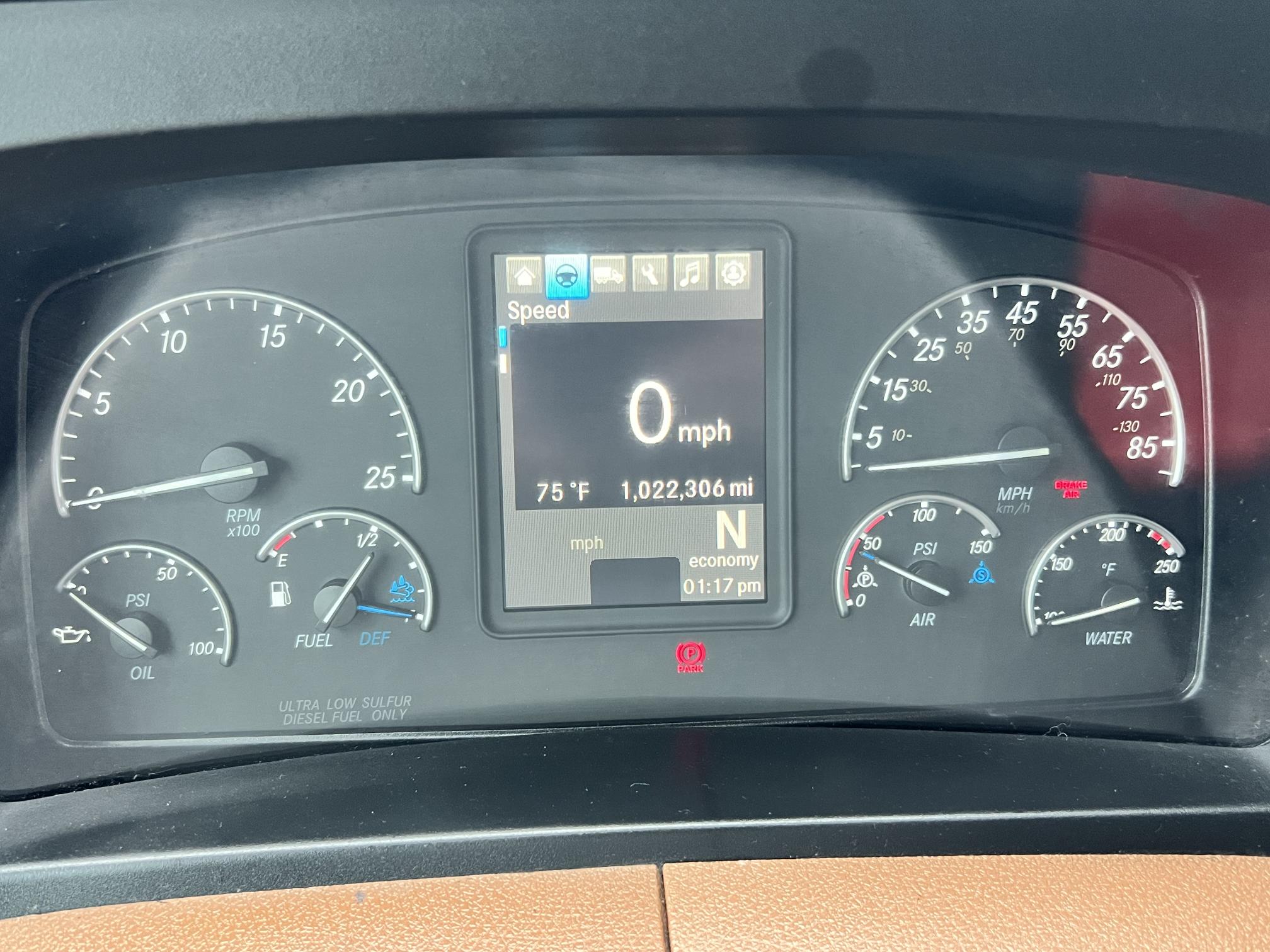 2019 FREIGHTLINER Cascadia - Image 33