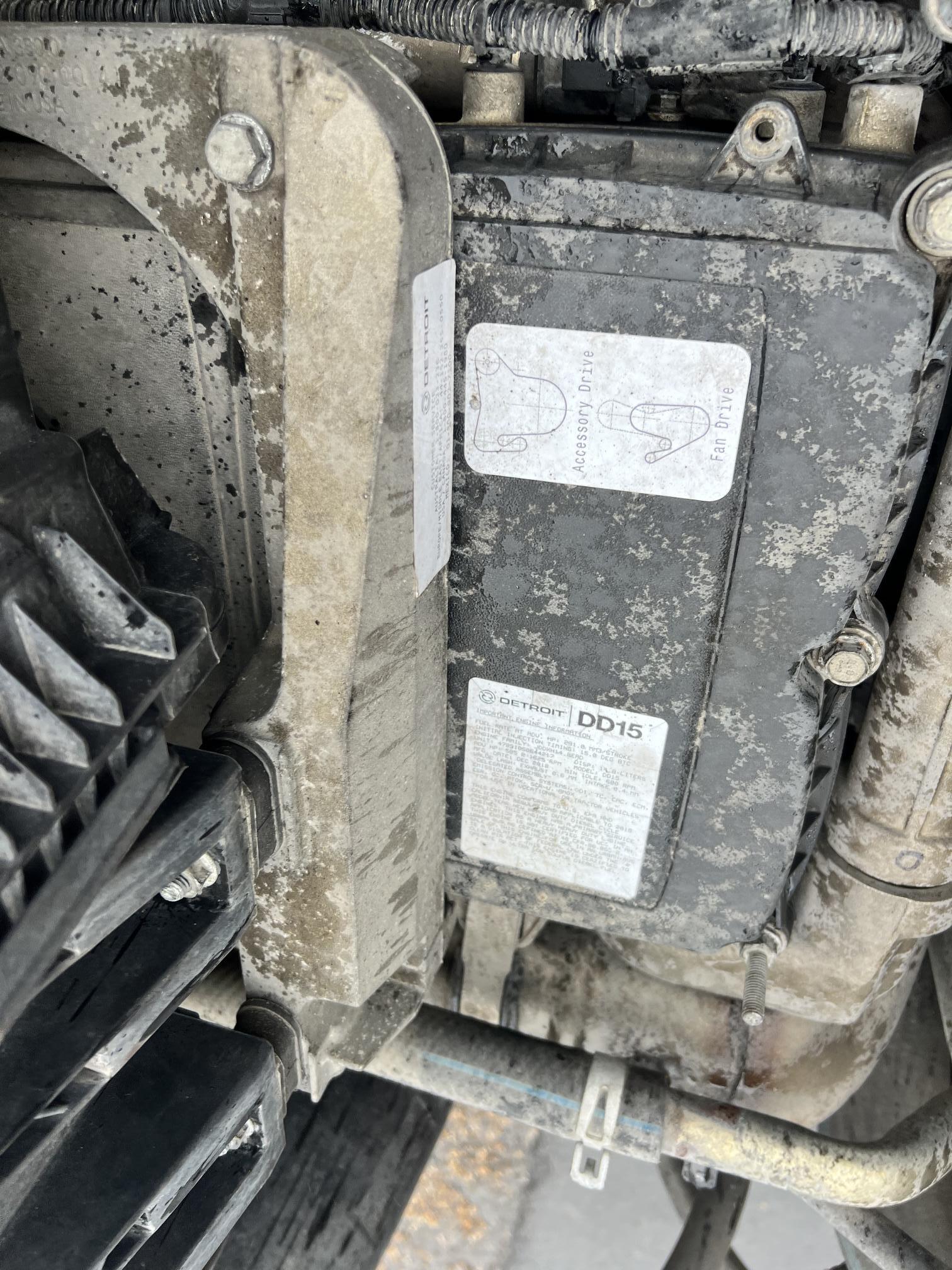 2019 FREIGHTLINER Cascadia - view 19 of 33