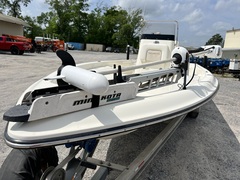 2011 SHEARWATER BOAT 23TE Bay Boat - Image 8