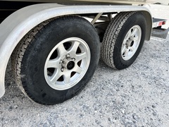 2011 SHEARWATER BOAT 23TE Bay Boat - Image 14