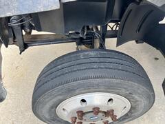 2007 GMC C5500 - Image 17