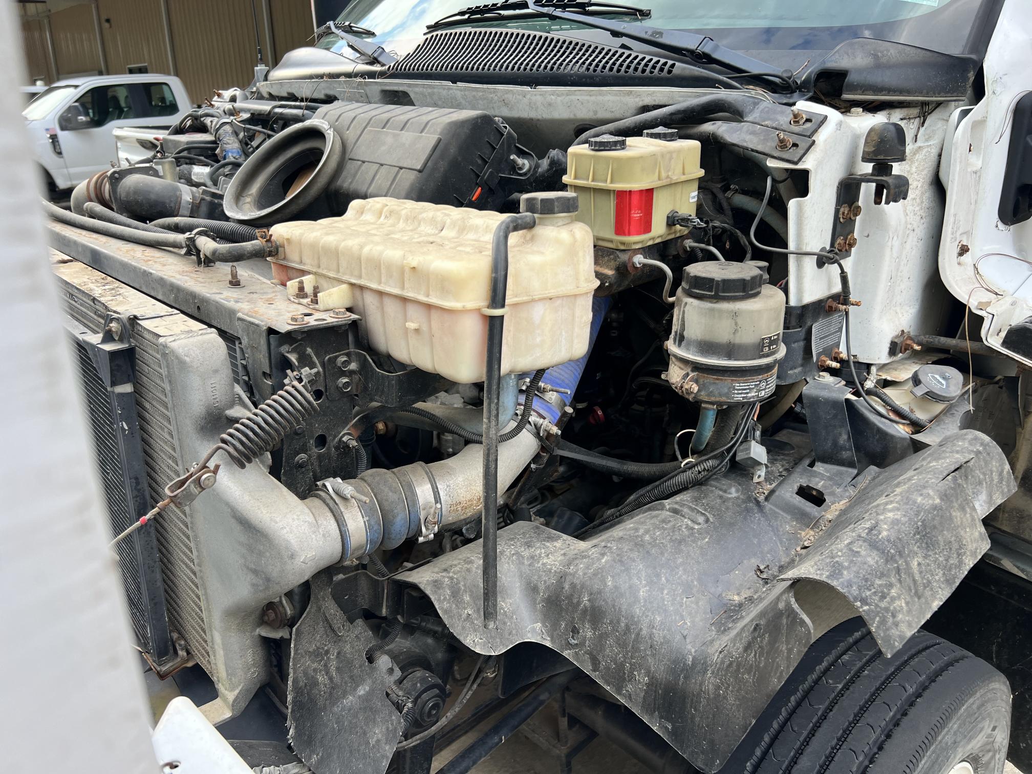 2007 GMC C5500 - view 14 of 43