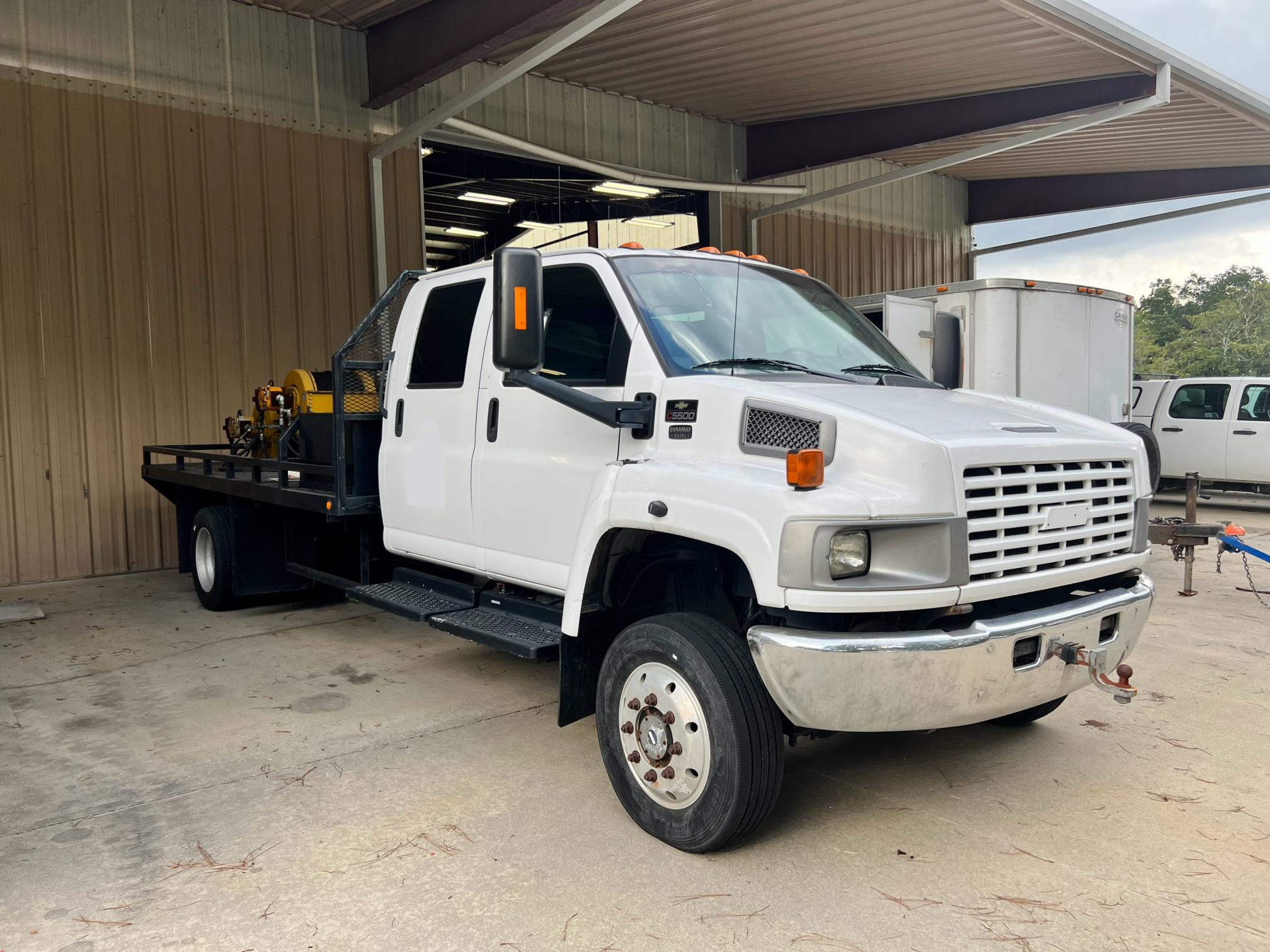 2007 GMC C5500 - Image 3