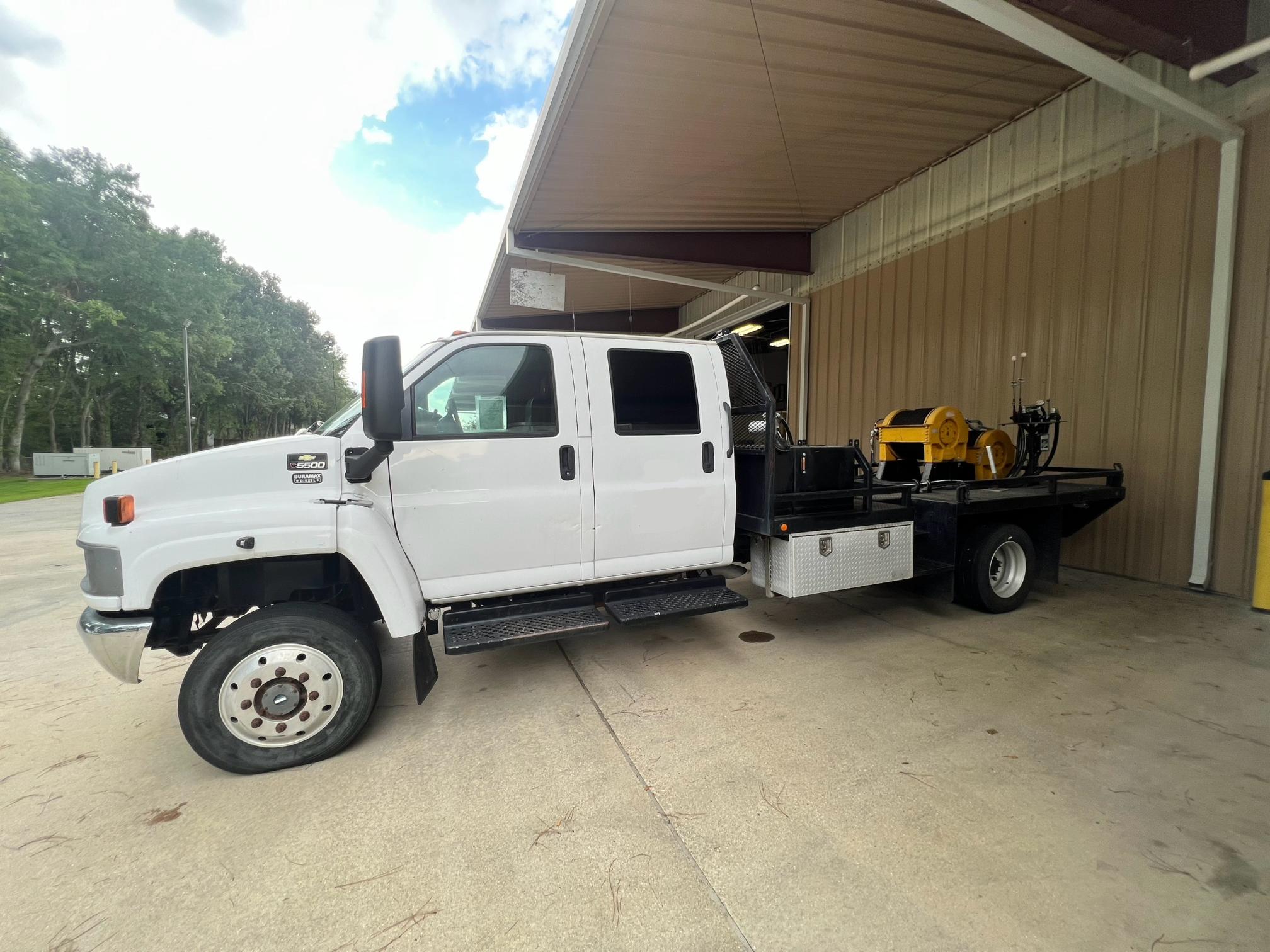 2007 GMC C5500 - Image 5