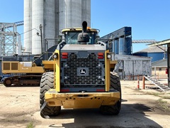 2015 DEERE 824K - Image 4