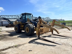 2015 DEERE 824K - Image 7