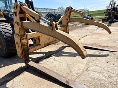 2015 DEERE 824K - Image 9