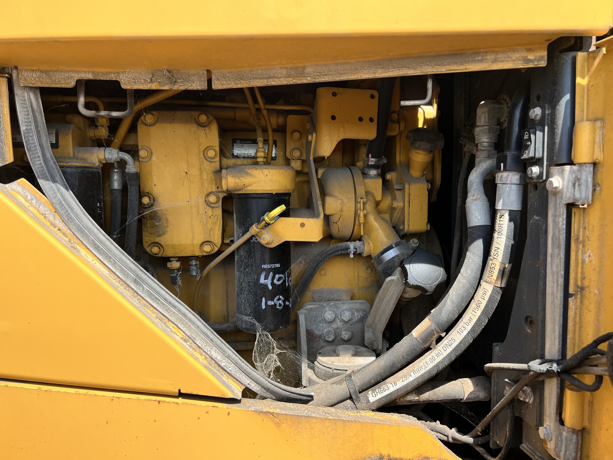 2015 DEERE 824K - Image 22